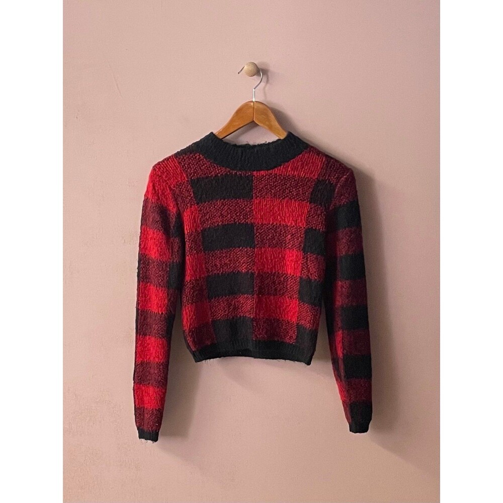 Eyeshadow Red & Black Soft Plaid Semi-Cropped Pullover Sweater Size S